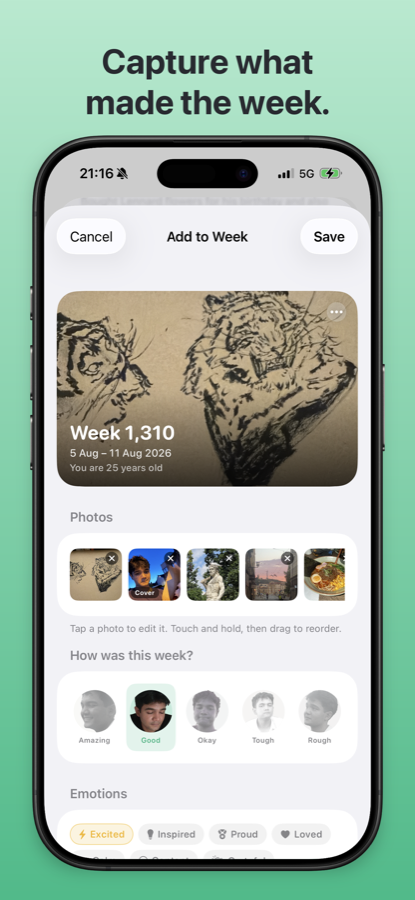 Adding photos, a mood and emotions to a week